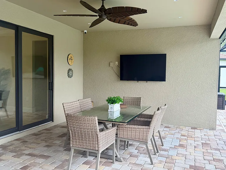 7788 Winding Cypress Dr — Photo 13