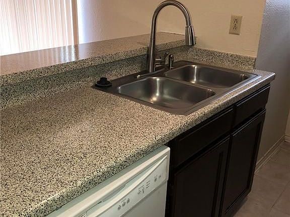 5th image of 2406 Windy Pine Ln
