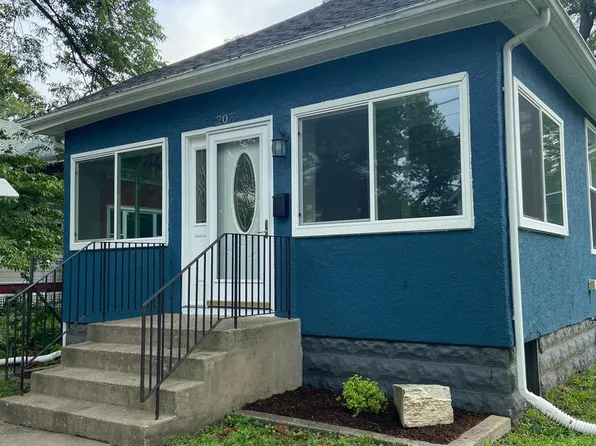 207 Schwab St, Thornton, IL 60476