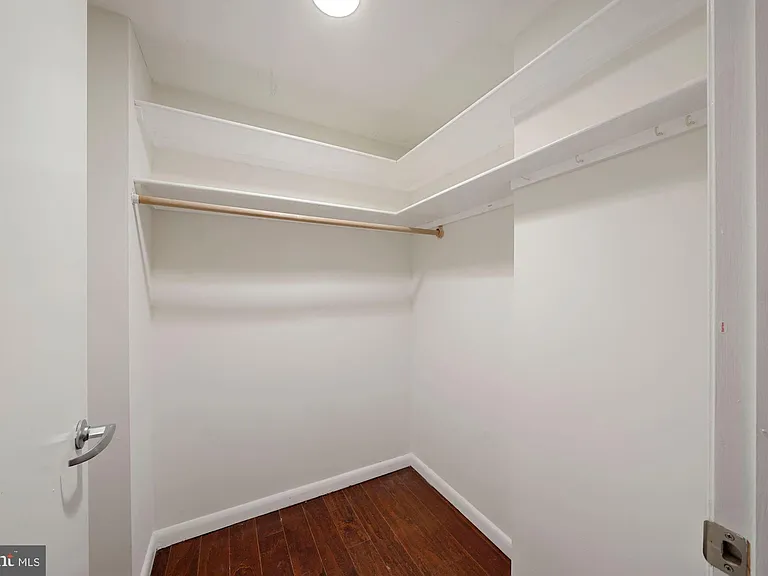 355 I St SW #410 — Photo 9