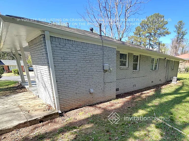 2365 Shamrock Dr — Photo 22