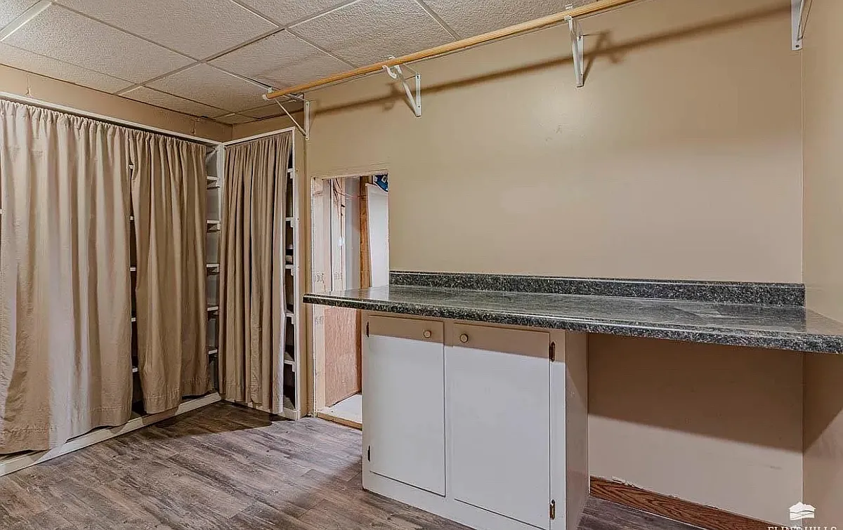 Building Photo - 1414 Westwind Dr