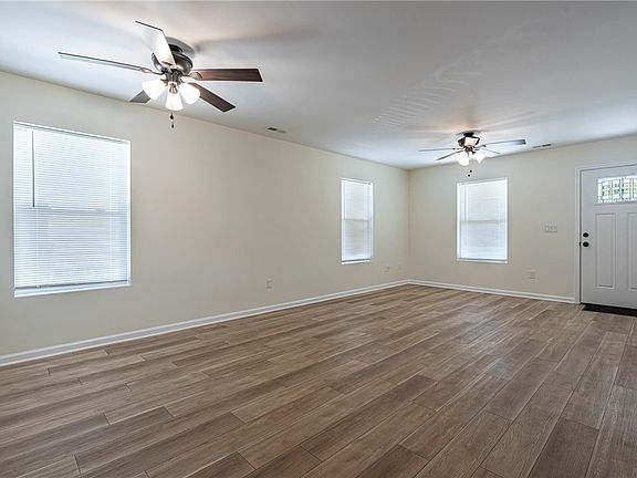 4th image of 4087 Klepinger Rd