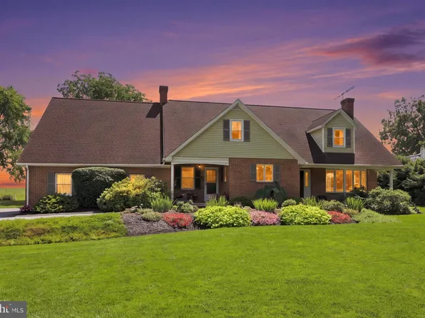 1529 Eshelman Mill Rd, Willow Street, PA 17584
