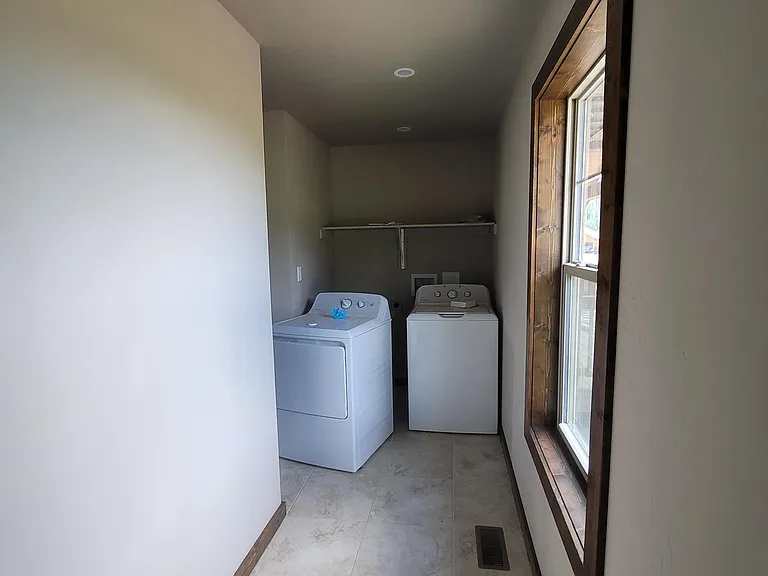 401 Alpine Dr #A — Photo 12