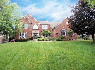 5723 Buckingham Ln, Mason, OH 45040
