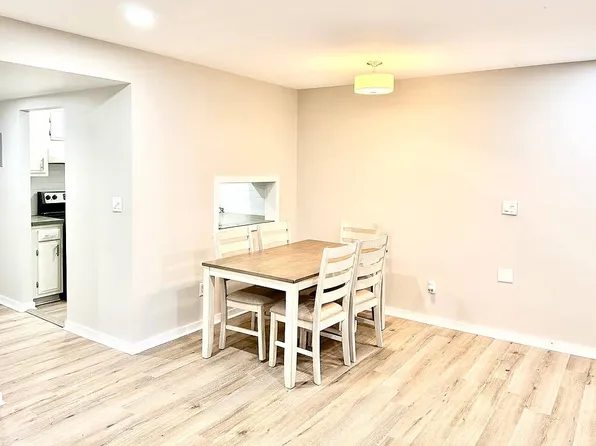 10 Wild Oaks Rd, Goldens Bridge, NY