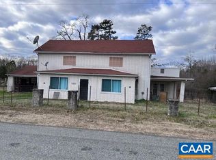 5555 Trottinridge Rd, Red Oak, VA 23964