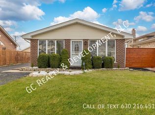 8505 S 77th Ct, Bridgeview, IL 60455