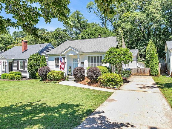 2nd image of 113 Brookway Dr