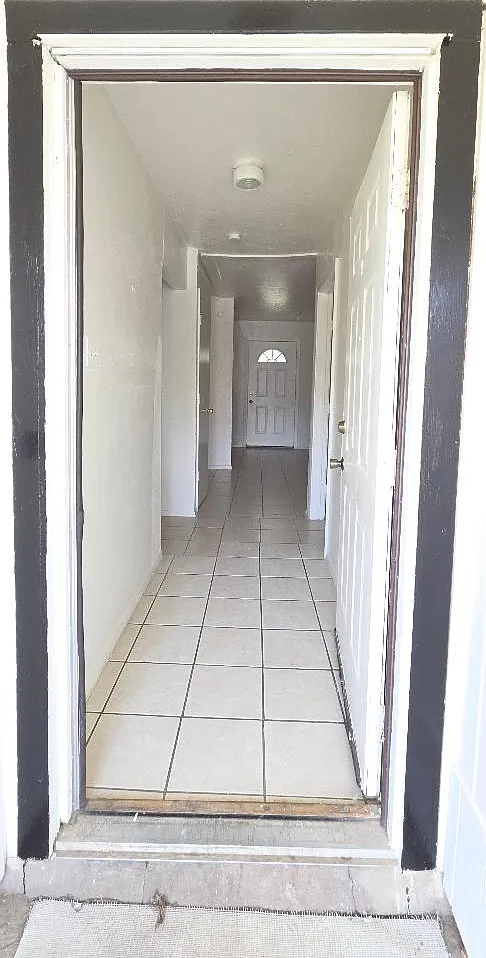 4 bed, 1750 sqft, $2,000 — Photo 4