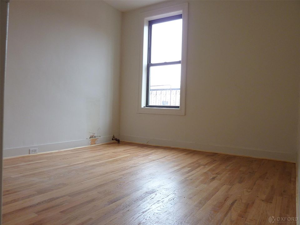 2nd image of 334 Montgomery St APT A4