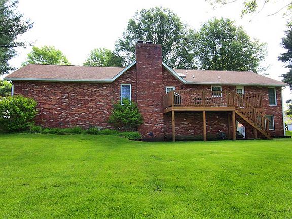 4th image of 905 Pheasant Cove Dr