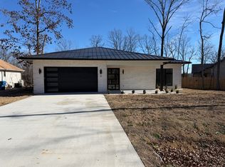 30 Magrath Cir, Bella Vista, AR 72715