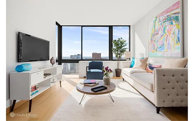 Rented by Douglas Elliman | media 16