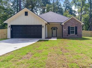 1004 Swinging Bridge Rd, Longview, TX 75604