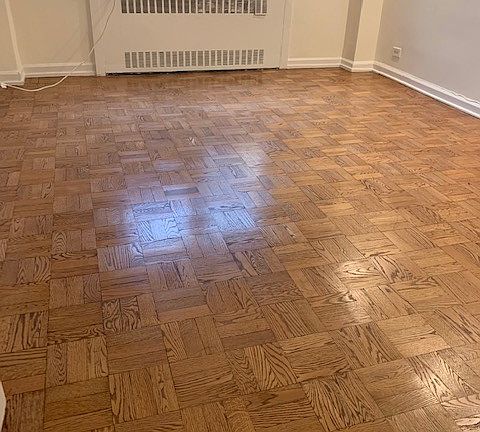 3rd image of 135 E 54th St APT 5L