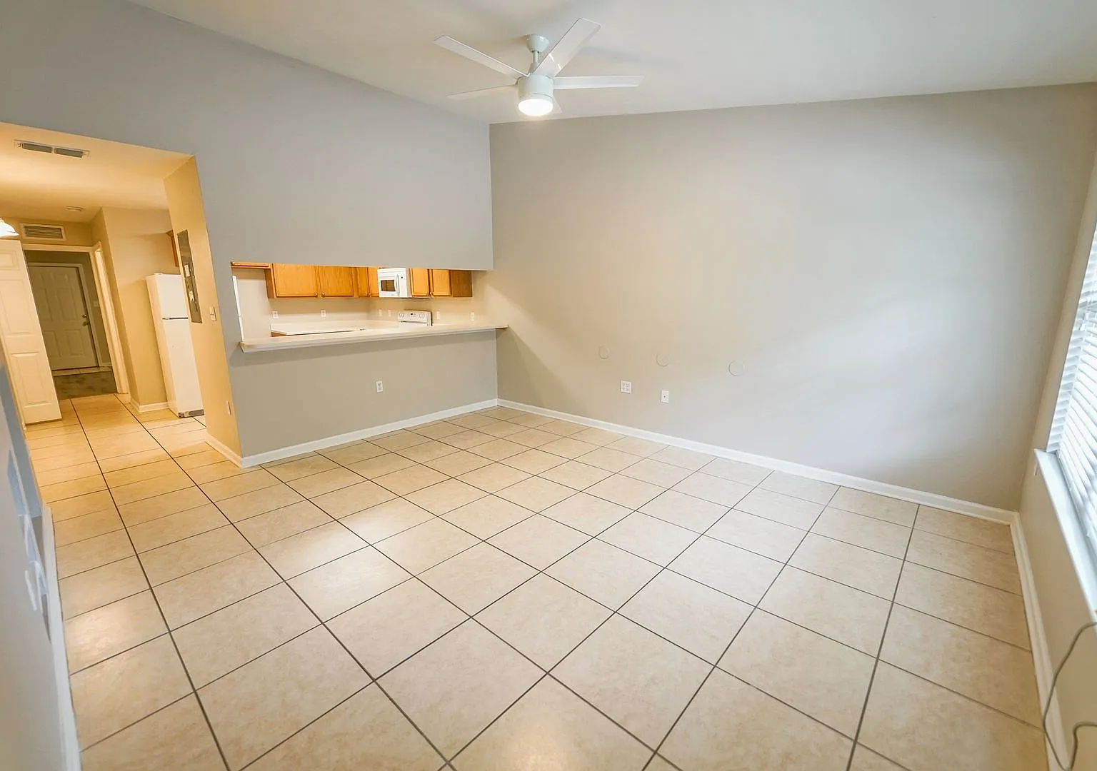 3 bedroom 3 bathroom home near FSU and TCC available NOW! — Photo 4