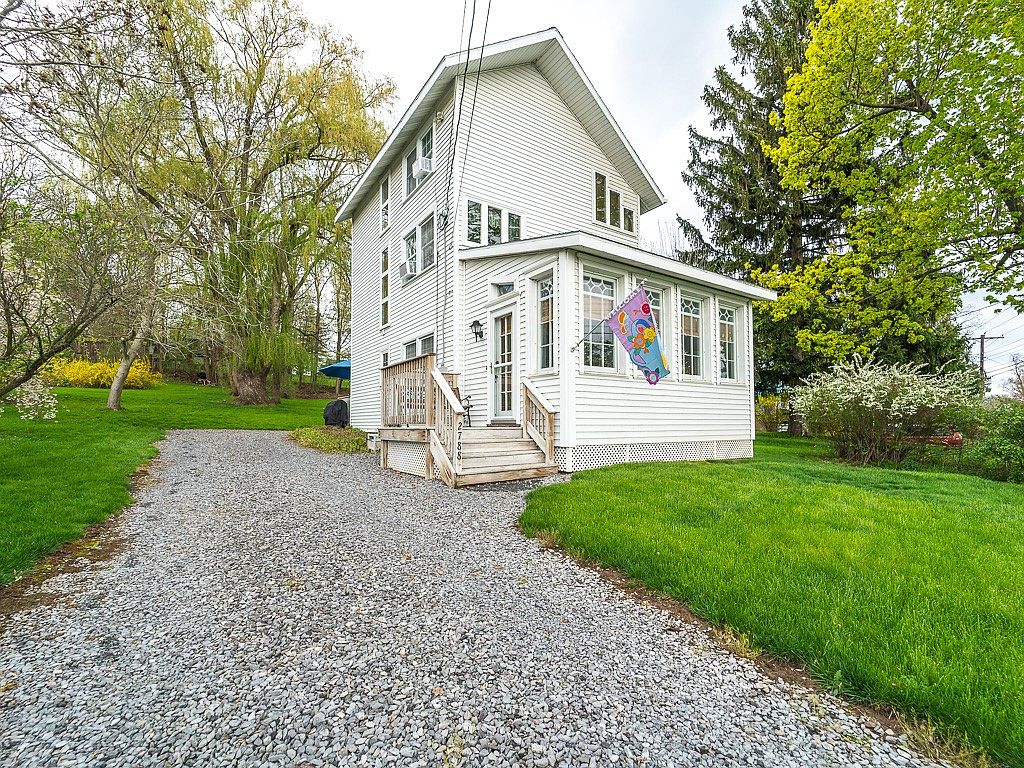 2788 Lower Lake Rd, Seneca Falls, NY 13148 Zillow