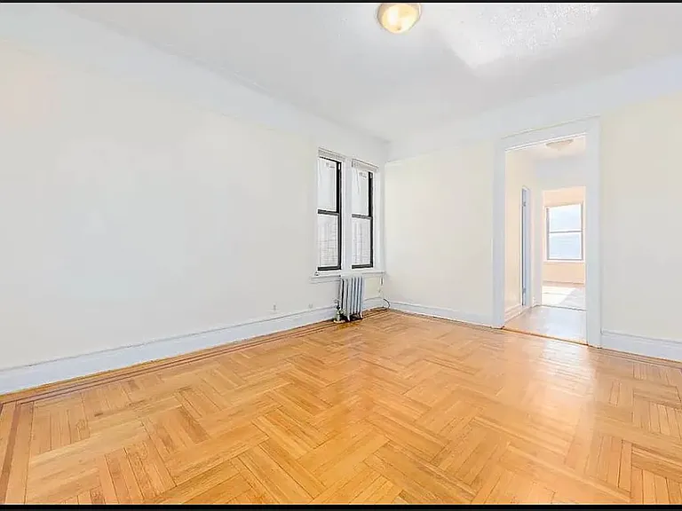 426 Eastern Pkwy #3H — Photo 2