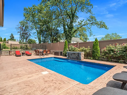 Sold by Casandra Properties Inc. | media 37