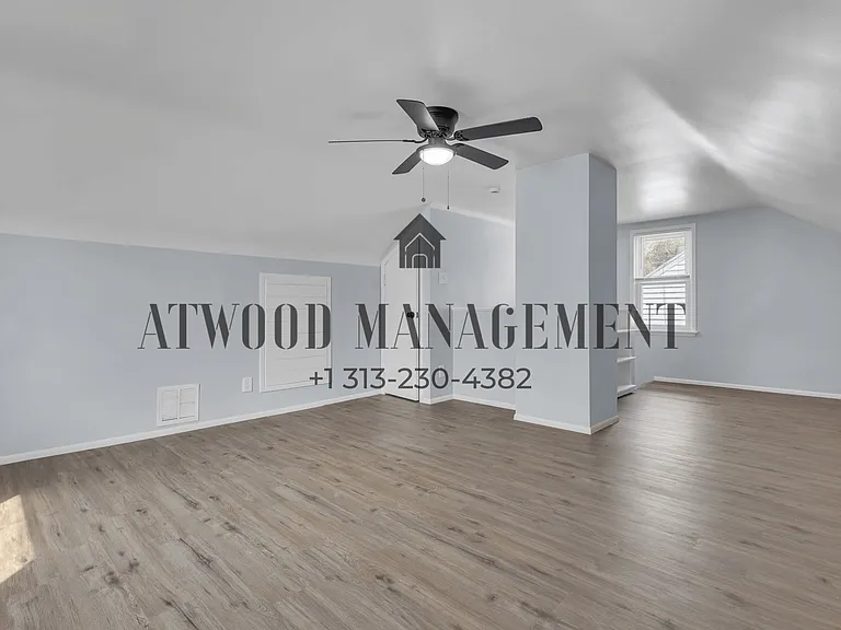 19355 Caldwell St — Photo 13