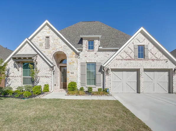 5845 Turner May Dr, Fort Worth, TX 76126