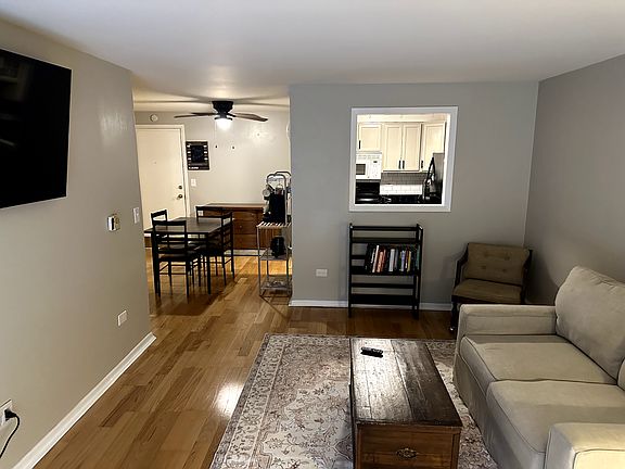 2nd image of 2317 N Neva Ave APT 305A