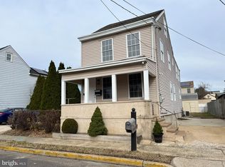 70 Olympia Ave, Hamilton, NJ 08610