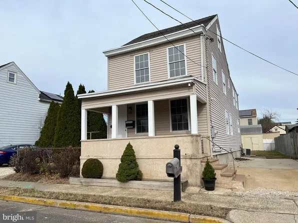 70 Olympia Ave, Hamilton, NJ 08610