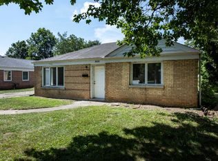 605 Kenwood Ave, Libertyville, IL