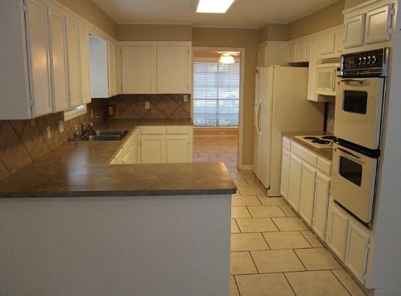 5th image of 107 Wilshire Dr