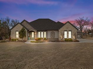 1965 Roveto Ct, Edmond, OK 73034