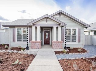 546 Waterbury Way, Medford, OR