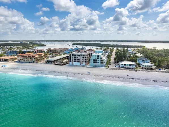 50 Meredith Dr Unit 9, Englewood, FL 34223