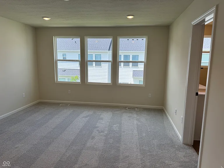 7304 Selah Ln — Photo 16