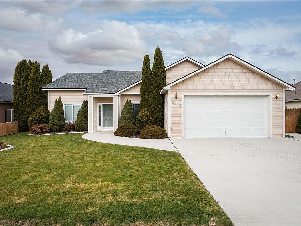 1st image of 8502 W Bruneau Pl