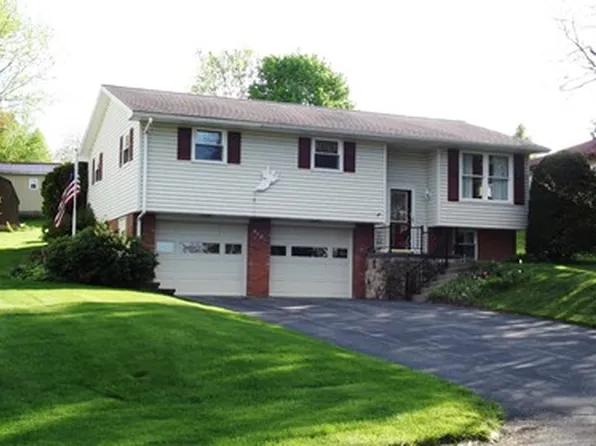 1290 Eastwood Dr, Clarion, PA 16214