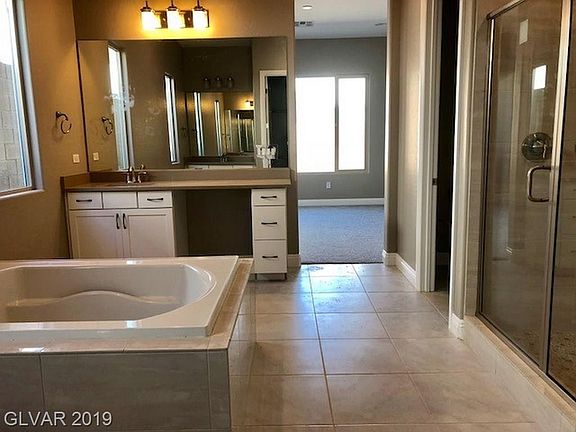 4th image of 3416 Molinos Dr