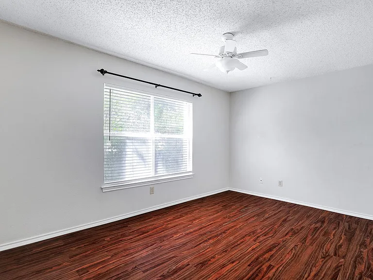 9535 Andrew Point — Photo 18