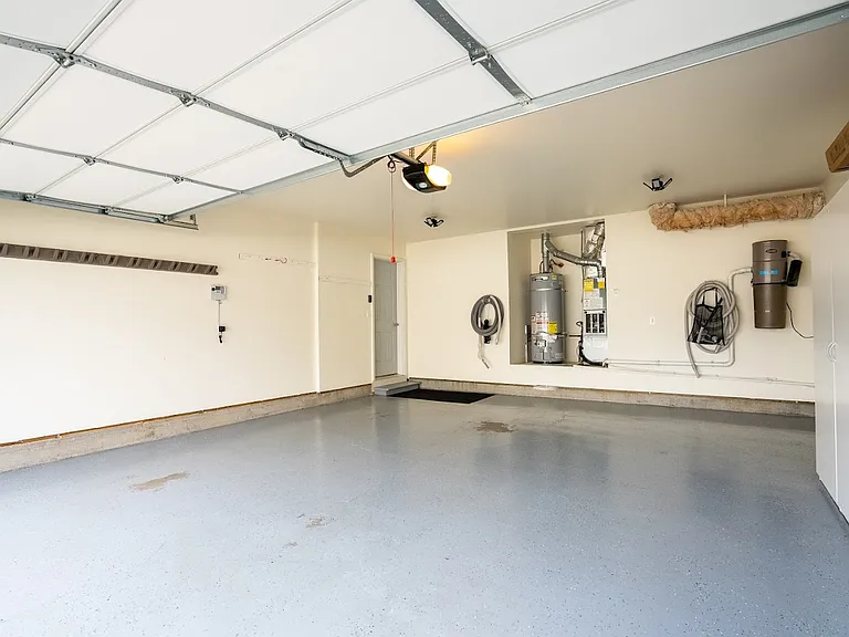 1502 N Madson Ln — Photo 11