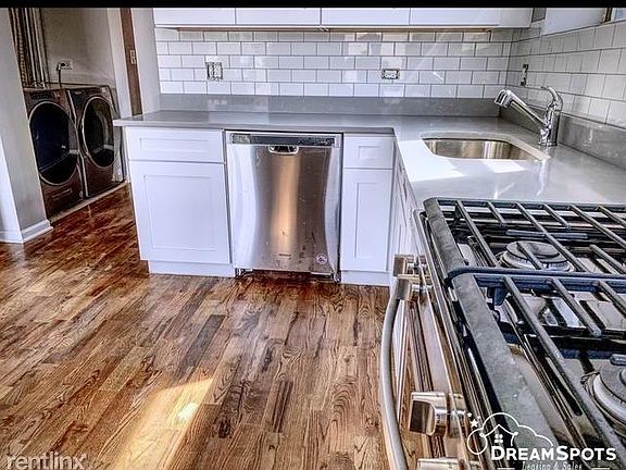 5th image of 4750 S Michigan Ave APT 01