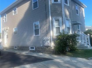 1809 Cranston St FLOOR 2, Cranston, RI 02920
