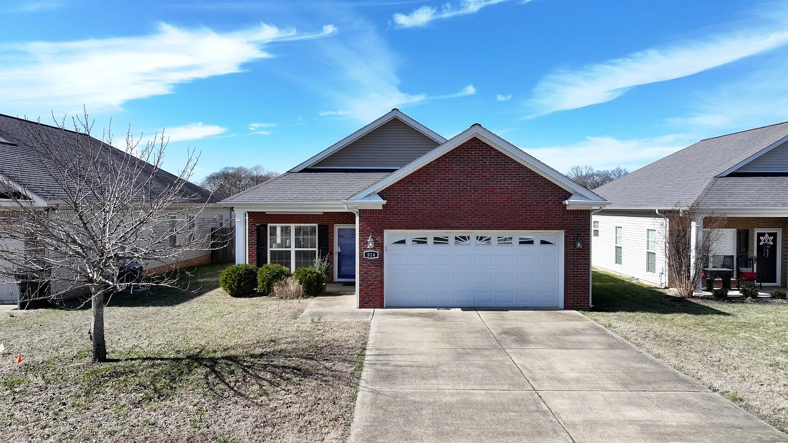 514 Bridle Way photo 1