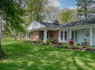 916 Oak Grove Rd, Jackson, MI 49203