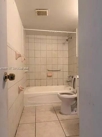 848 SW 5th St #203 — Photo 15