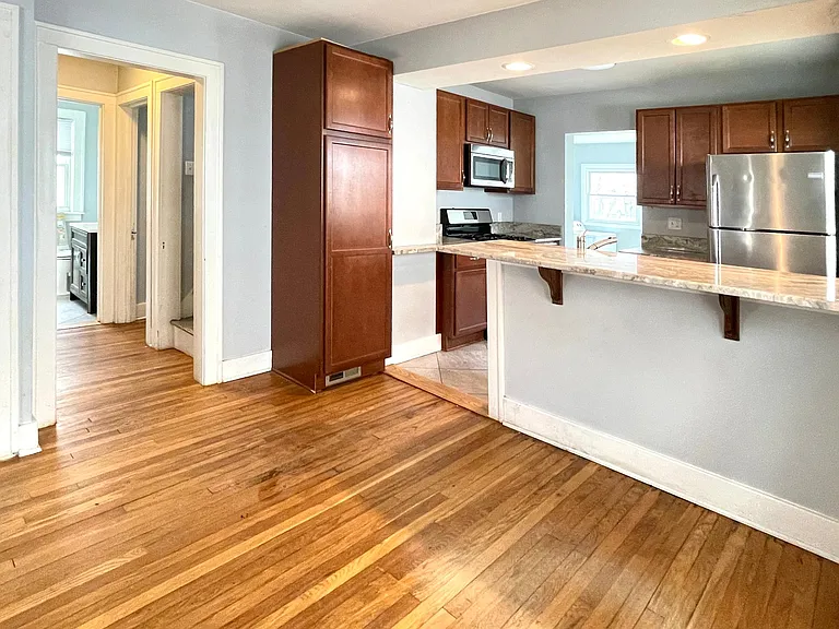 74 Woodward Heights Blvd — Photo 6