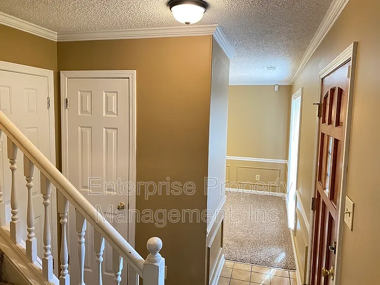 7828 Bland Ln — Photo 6
