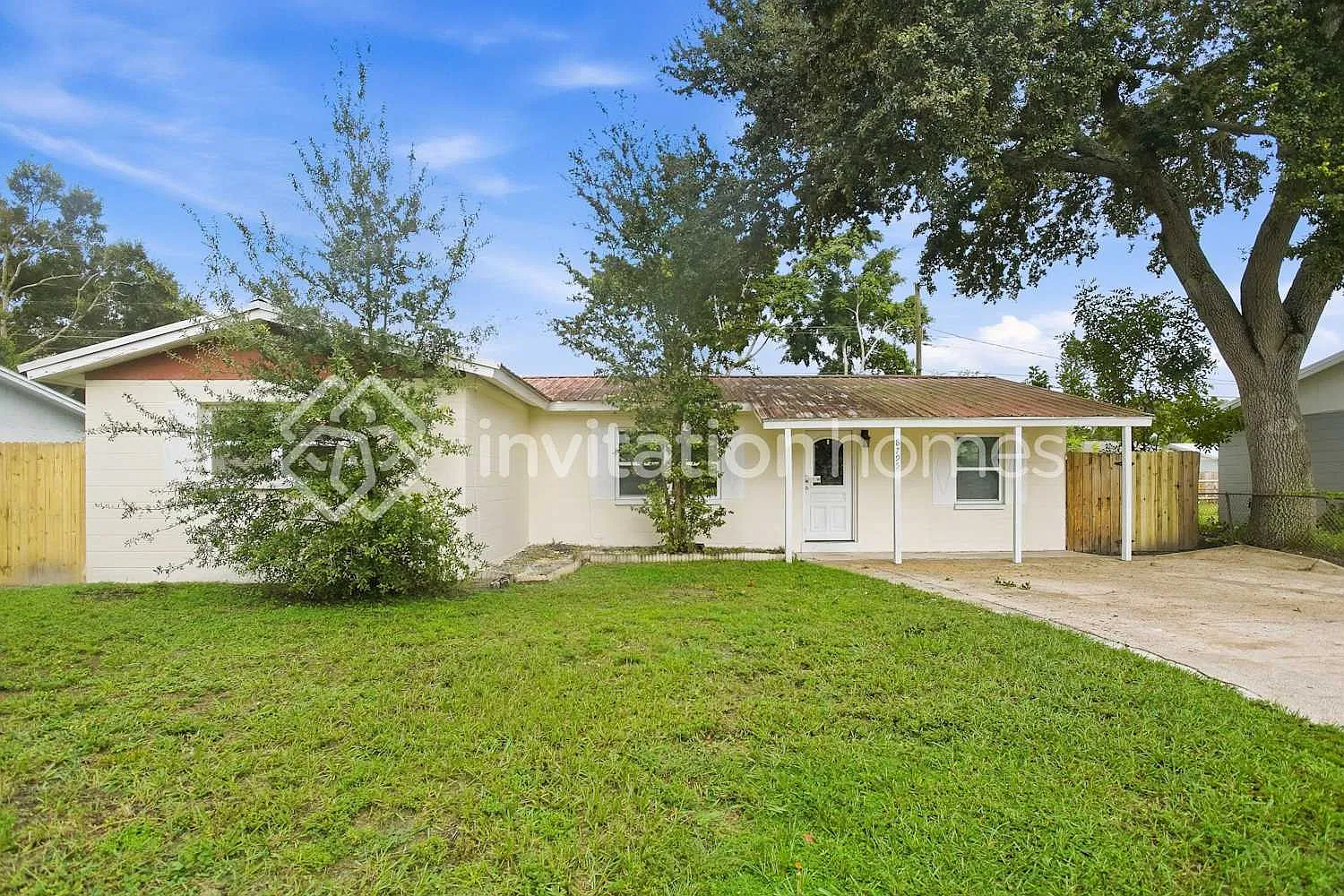 8795 54th St N Pinellas Park, FL 33782 — Photo 1