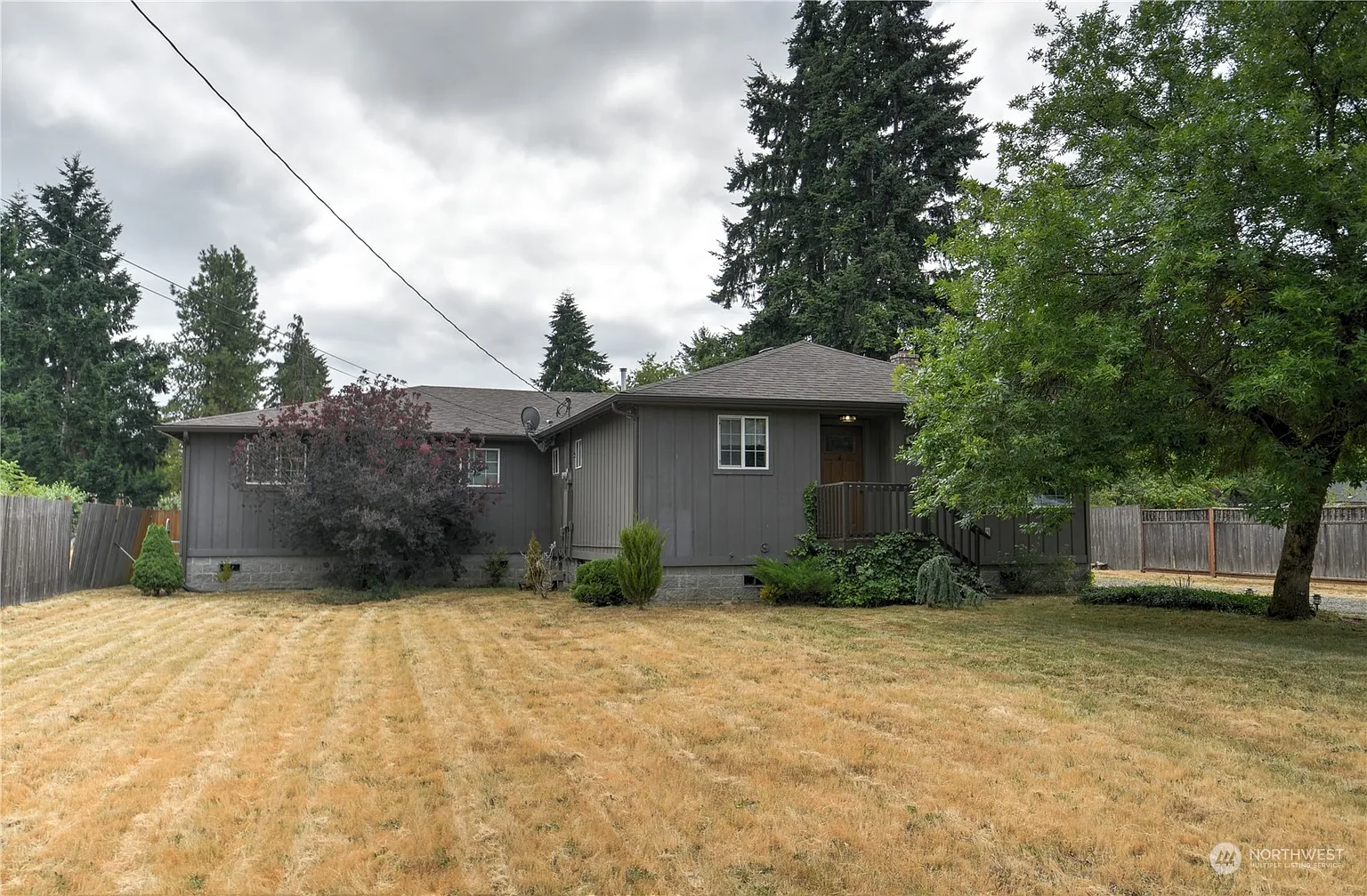 2408 Seward Avenue photo 1